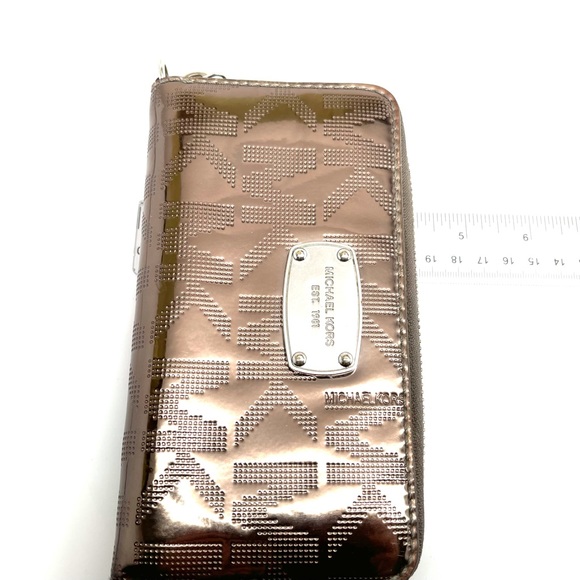 Michael Kors Bags Michael Kors Gold Metallic Wallet Poshmark